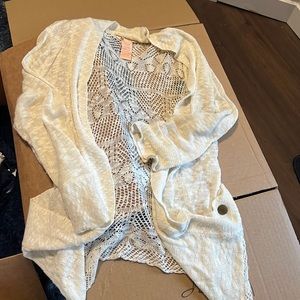 Cream crochet back cardigan
